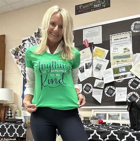 teacher only fans leak|Ohio high school English teacher, Jennifer Ruziscka, resigns after ...